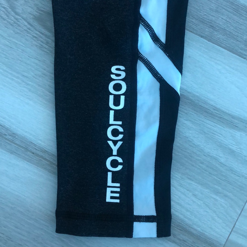 SOULCYCLE cropped leggings size small - Picture 2 of 3